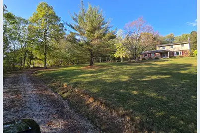 10410 Pleasant Valley Road, Frazeysburg, OH 43822 - Photo 12