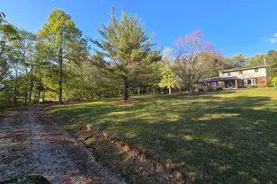 10410 Pleasant Valley Rd, Frazeysburg, OH 43822 - Photo 12