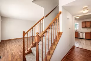 3127 Stouenburgh Dr, Hilliard, OH 43026 - Photo 6