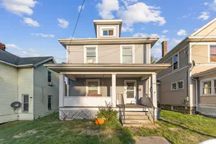 552 N Prospect St, Marion, OH 43302 - Photo 1