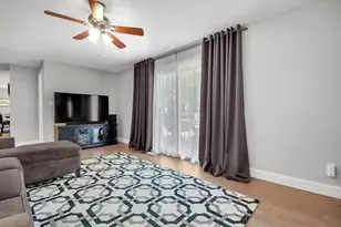 6880 Gray Gables Ln, Columbus, OH 43235 - Photo 8