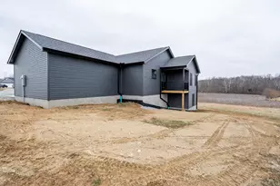 13370 Wyatt Fls Ct, Leesburg, OH 45135 - Photo 4