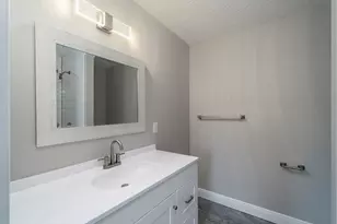 13370 Wyatt Fls Ct, Leesburg, OH 45135 - Photo 14