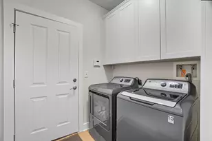 5049 Dinard Way, Columbus, OH 43221 - Photo 28