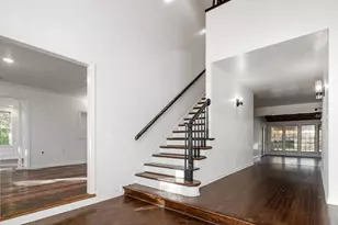 2288 Woodward Ave, Columbus, OH 43219 - Photo 4