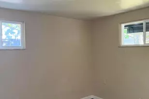 1656 Vilardo Ln, Columbus, OH 43227 - Photo 12