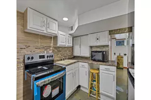 1751 Bide A Wee Park Ave, Columbus, OH 43205 - Photo 44