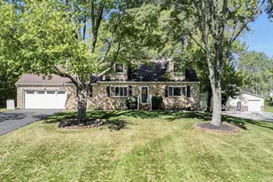 184 Citation Dr SW, Pataskala, OH 43062 - Photo 1