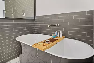 249 E Greenwood Avenue, Columbus, OH 43201 - Photo 46