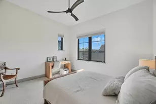 249 E Greenwood Ave, Columbus, OH 43201 - Photo 48