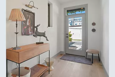 249 E Greenwood Avenue, Columbus, OH 43201 - Photo 8