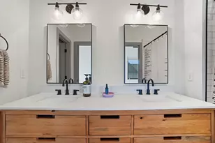 249 E Greenwood Ave, Columbus, OH 43201 - Photo 52