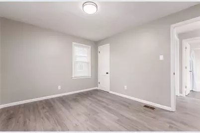 2488 McGuffey Road, Columbus, OH 43211 - Photo 14