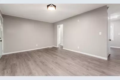2488 McGuffey Road, Columbus, OH 43211 - Photo 10