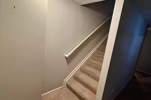 952 Hartford Village Blvd, Columbus, OH 43228 - Photo 42