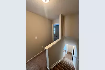 952 Hartford Village Boulevard, Columbus, OH 43228 - Photo 26