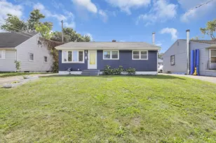 3325 Towers Ct S, Columbus, OH 43227 - Photo 2