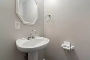 3955 Daffodil Dr, Columbus, OH 43230 - Photo 18