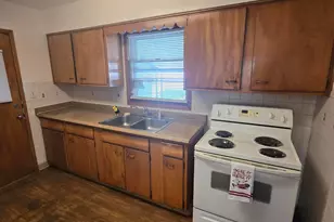 1090 Pauline Ave, Columbus, OH 43224 - Photo 16