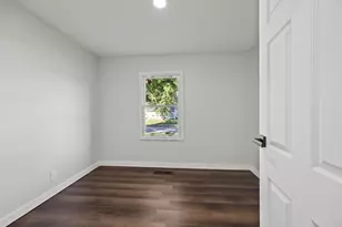 2808 Dolby Dr, Columbus, OH 43207 - Photo 6