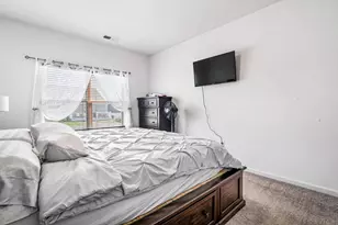 418 Quincy Cir, London, OH 43140 - Photo 10