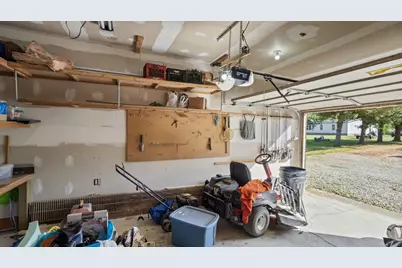 8285 Old River Road, Philo, OH 43771 - Photo 34