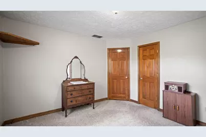 8285 Old River Road, Philo, OH 43771 - Photo 18