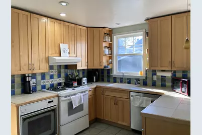 161 E Oakland Avenue, Columbus, OH 43201 - Photo 10