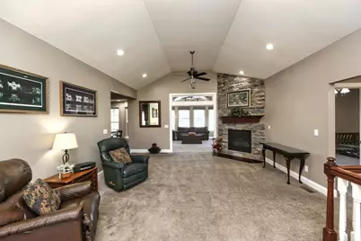 55 Wildwood Lane W, Mount Vernon, OH 43050 - Photo 4