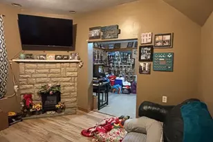 170 Walnut St, Roseville, OH 43777 - Photo 4