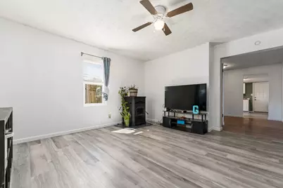 575 Renick Avenue, Circleville, OH 43113 - Photo 6