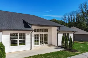 3446 Jamestown Dr, Zanesville, OH 43701 - Photo 8