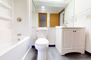 5273 Brandy Oaks Ln, Columbus, OH 43220 - Photo 16