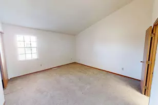 5273 Brandy Oaks Ln, Columbus, OH 43220 - Photo 12