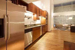 106 N High St, Columbus, OH 43215 - Photo 8