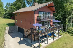 318 Crabapple Dr, Howard, OH 43028 - Photo 2