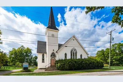 5831 Canal Road NE, Pleasantville, OH 43148 - Photo 2