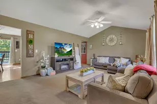 2630 Glenn Cir, Zanesville, OH 43701 - Photo 12