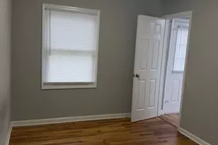 886 Carolyn Ave, Columbus, OH 43224 - Photo 10