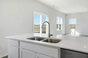 1099 Hartford Ln, London, OH 43140 - Photo 14