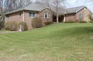 14835 Indian Hills Rd, Mount Vernon, OH 43050 - Photo 1