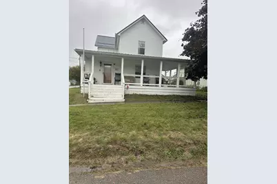 302 N Elizabeth Street, Junction City, OH 43748 - Photo 1