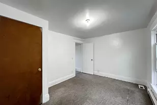 223 Pine St, Coshocton, OH 43812 - Photo 18