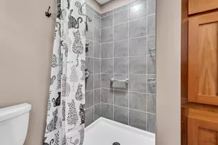 477 W 4th Ave, Columbus, OH 43201 - Photo 22