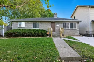 879 E 4th Ave, Columbus, OH 43201 - Photo 2