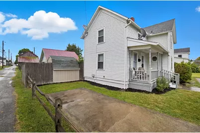 214 Bereman Street, Washington Court House, OH 43160 - Photo 2