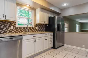 6496 Hearthstone Ave, Columbus, OH 43229 - Photo 8