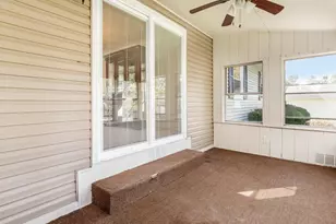 3845 Dresden Rd, Zanesville, OH 43701 - Photo 12