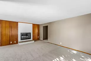 2676 Tudor Road Rd, Columbus, OH 43209 - Photo 2