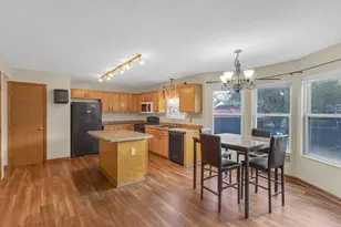 7659 Howell Park Dr, Pickerington, OH 43147 - Photo 2